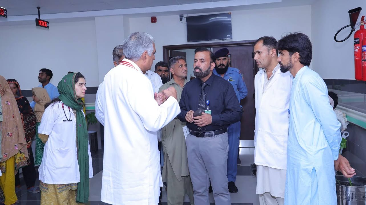 Sheikh Zayed Medical College/Hospital Rahim Yar Khan
