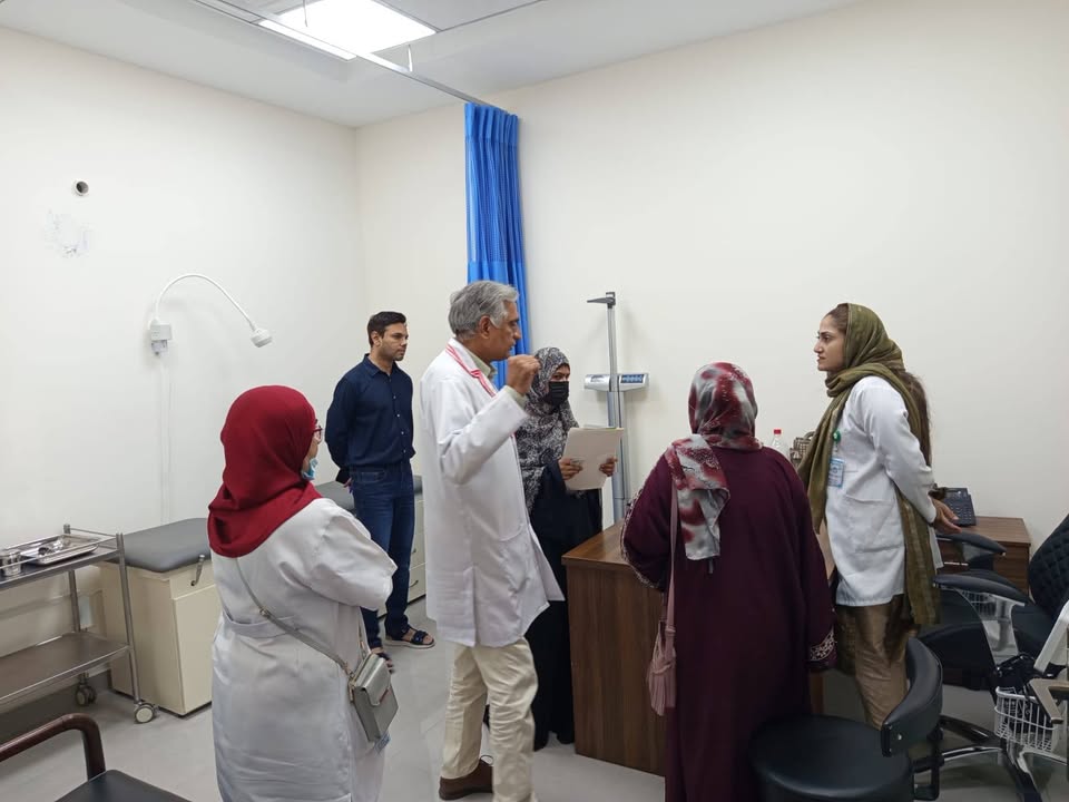 Sheikh Zayed Medical College/Hospital Rahim Yar Khan