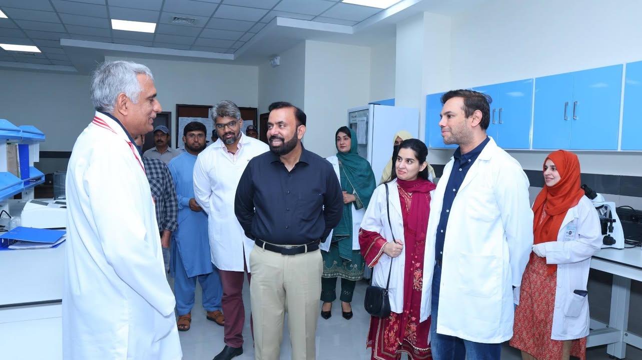 Sheikh Zayed Medical College/Hospital Rahim Yar Khan
