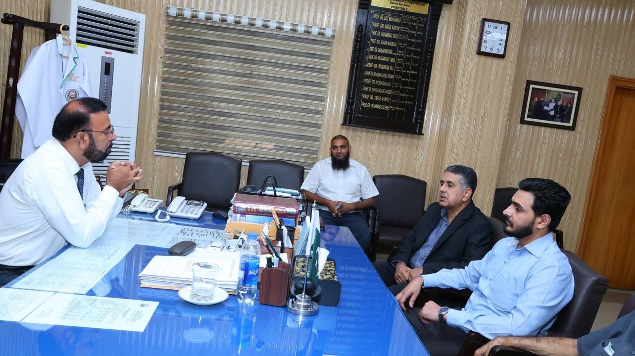 Sheikh Zayed Medical College/Hospital Rahim Yar Khan